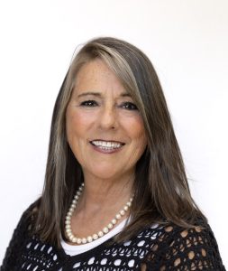 JULY 2023 NEW HEADSHOT